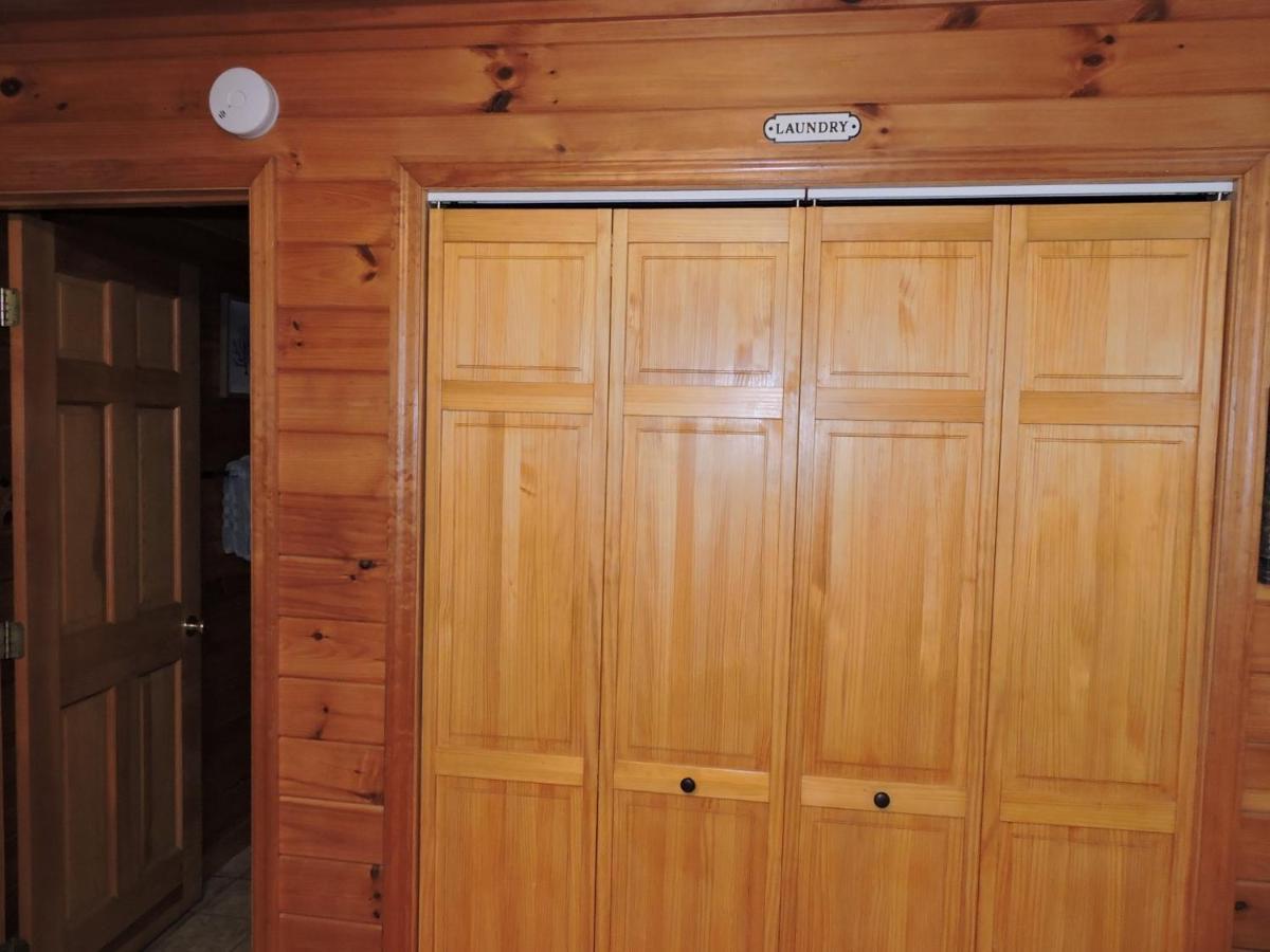 Bear Nakid Villa Pigeon Forge Dış mekan fotoğraf